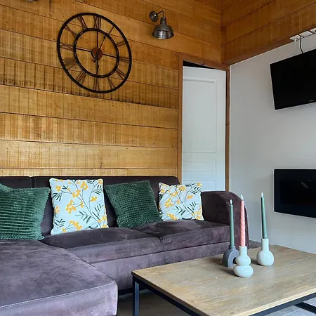 Le Petit Paradis Apartment *