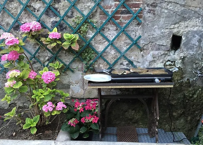 Le Petit Paradis Apartment